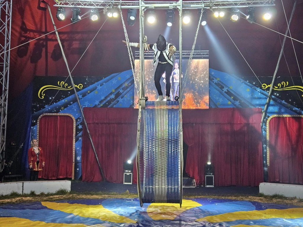 circus-mondao-2023